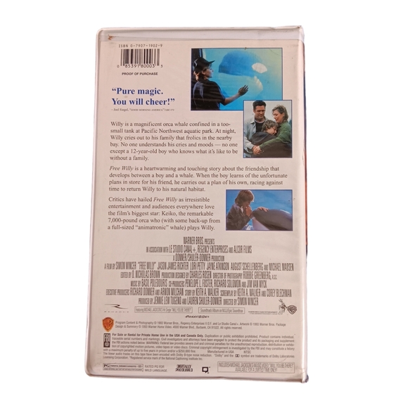 Free Willy (VHS, 1993, Warner Bros.) - Picture 8 of 9